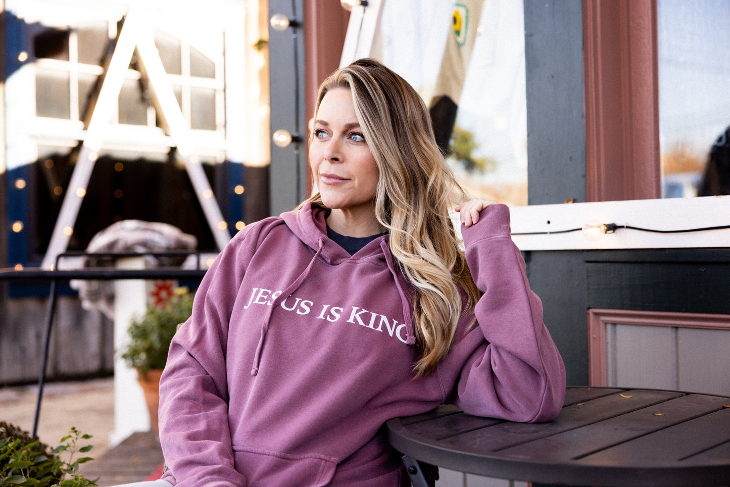 Jesus is King hoodie - Wine